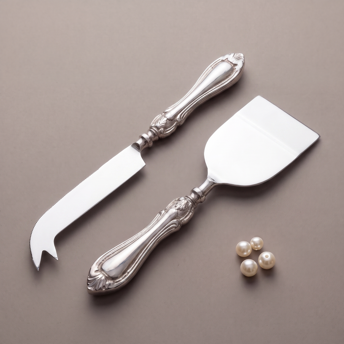 Vintage cheese knife set of 2
