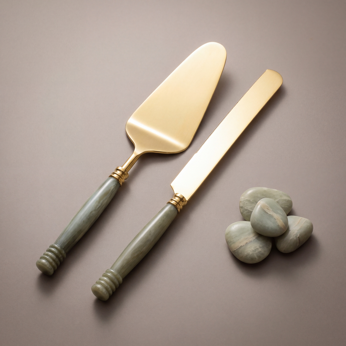 Jade cake set of 2 (knife with cake lifting spatula)