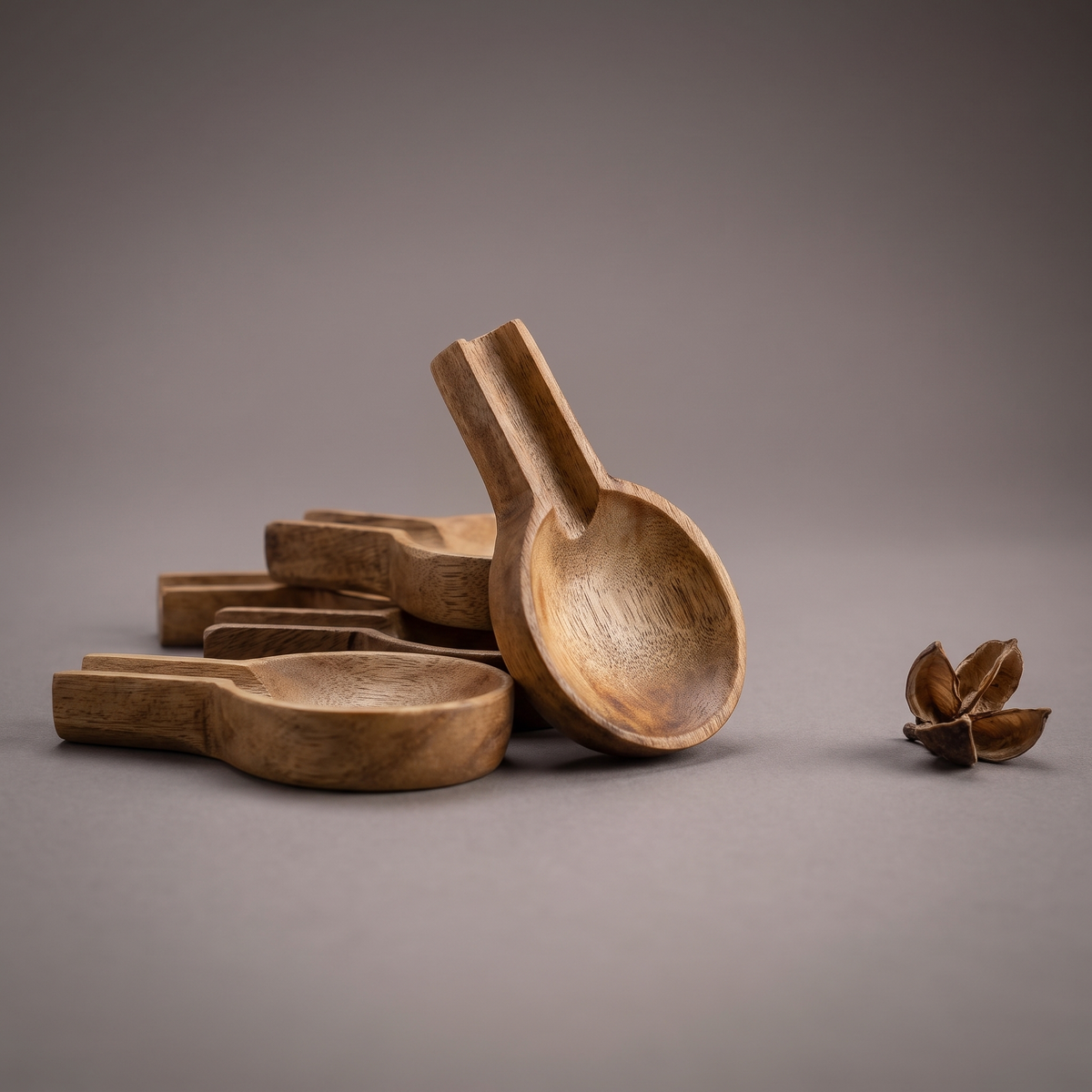 Wooden spoon rests for cutlery (set of 6)
