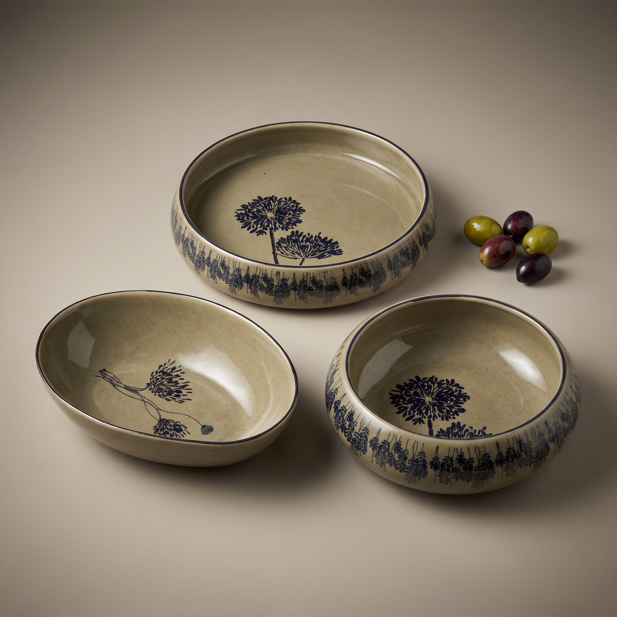 Olive & Dandelion serving bowls (set of 3)