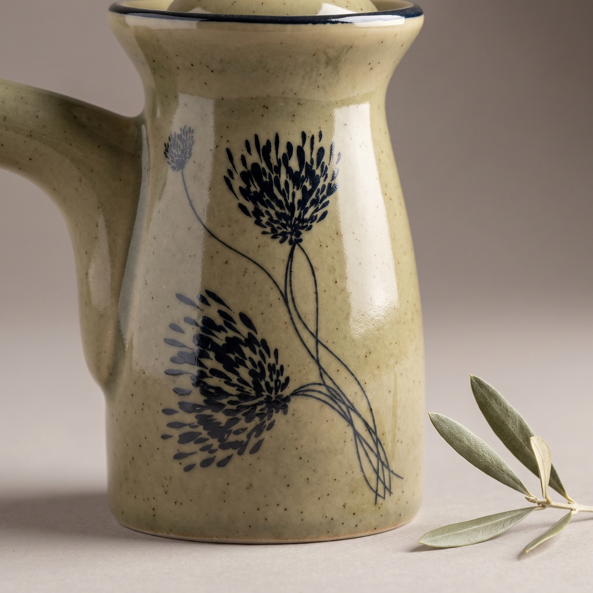 Olive & Dandelion sauce kettle
