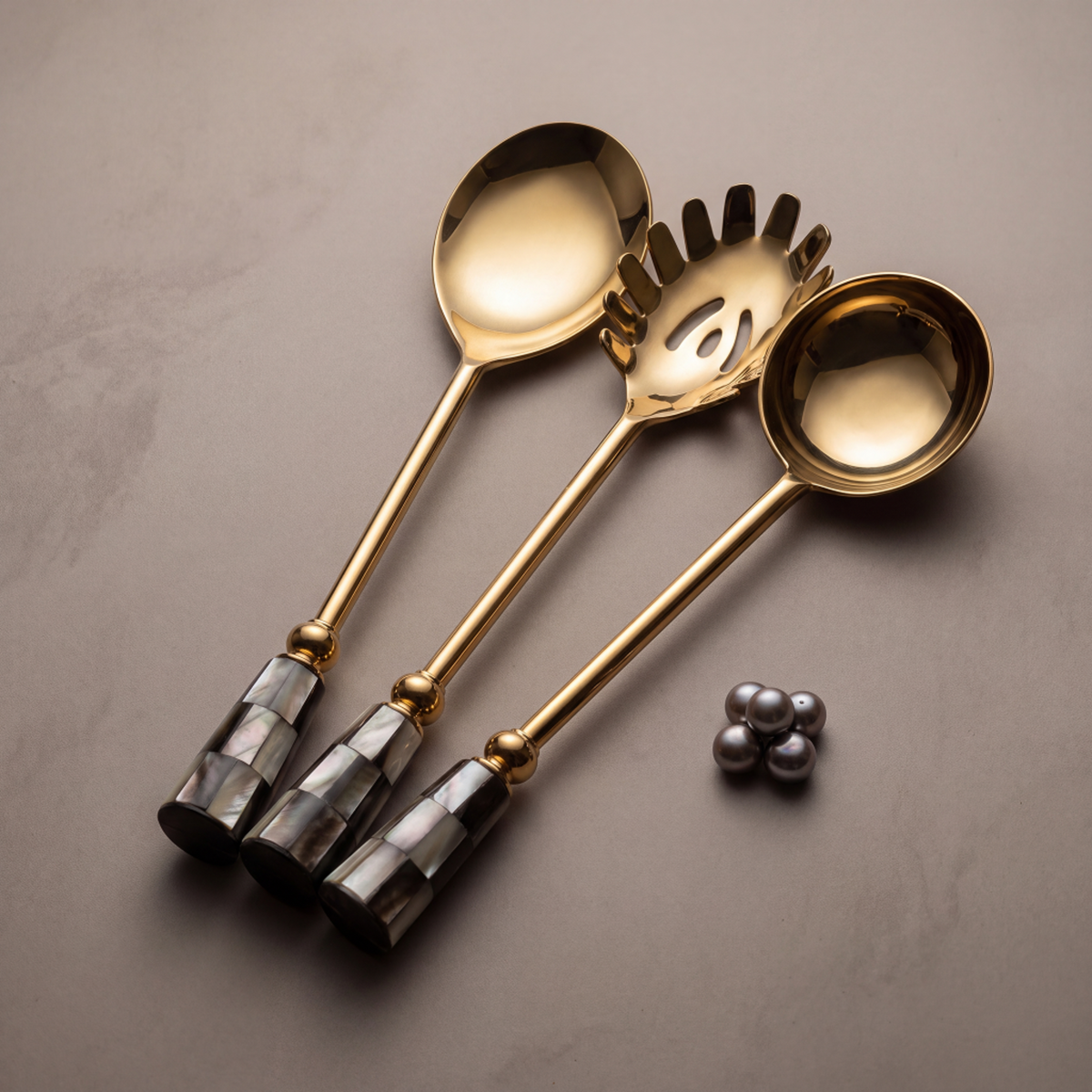 Black mother-of-pearl serving set of 6