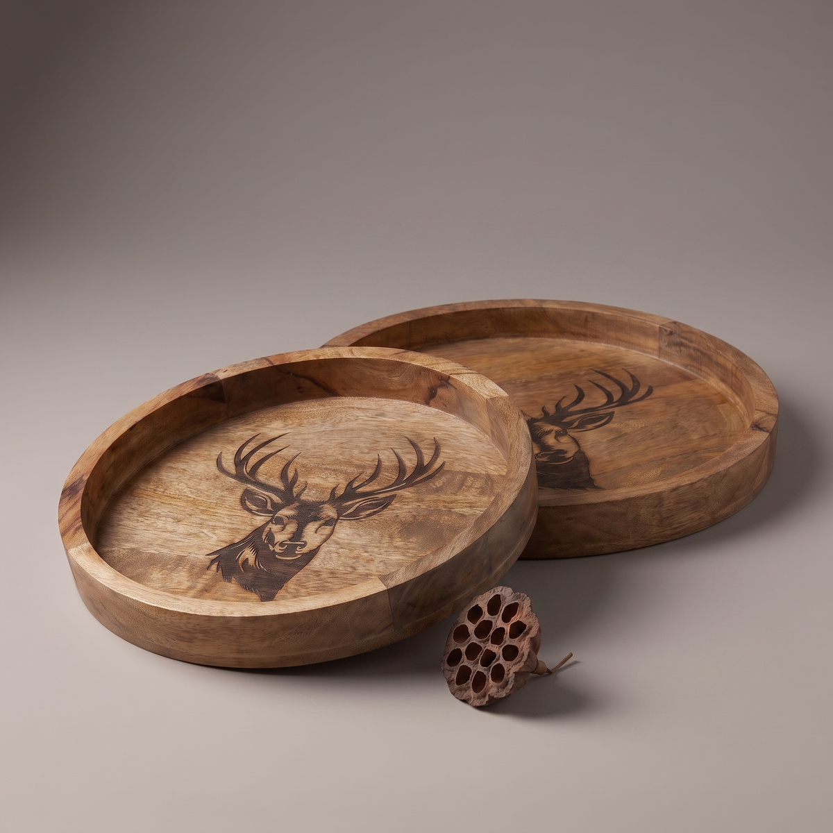 Black Reindeer circular trays (set of 2)