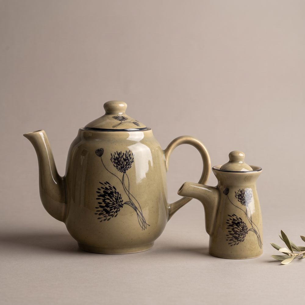 Olive & Dandelion tea kettle (6 cup capacity)