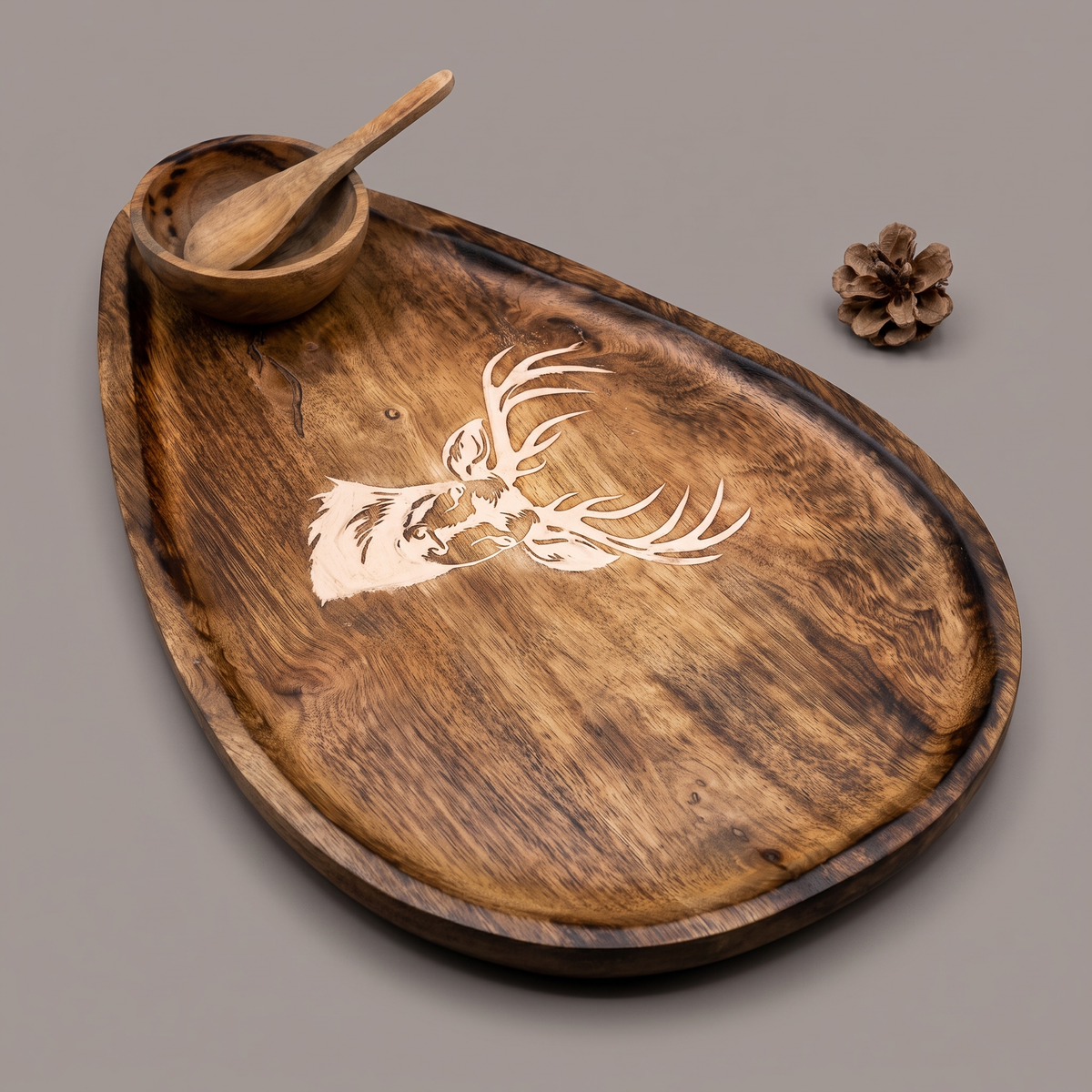 White Reindeer oval platter (with dip bowl and spoon)