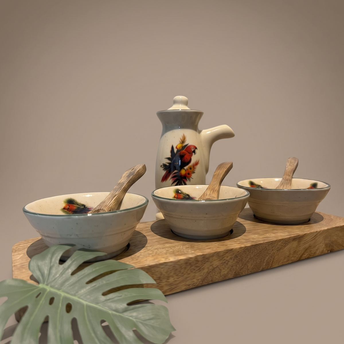 Tropical triple dip tray with sauce kettle