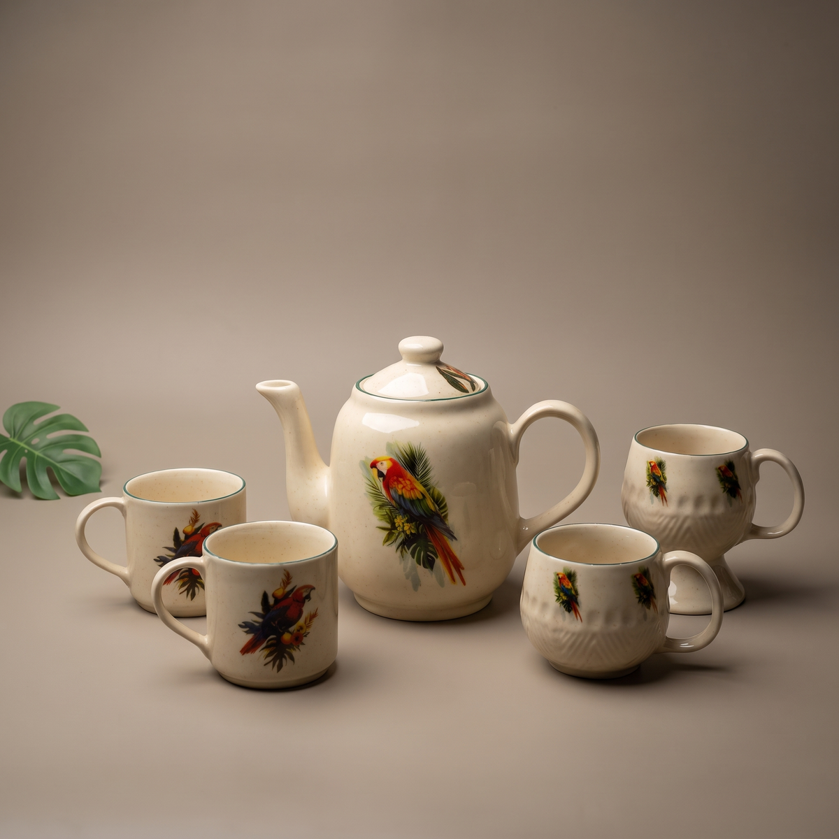 Tropical tea kettle (6 cup capacity)