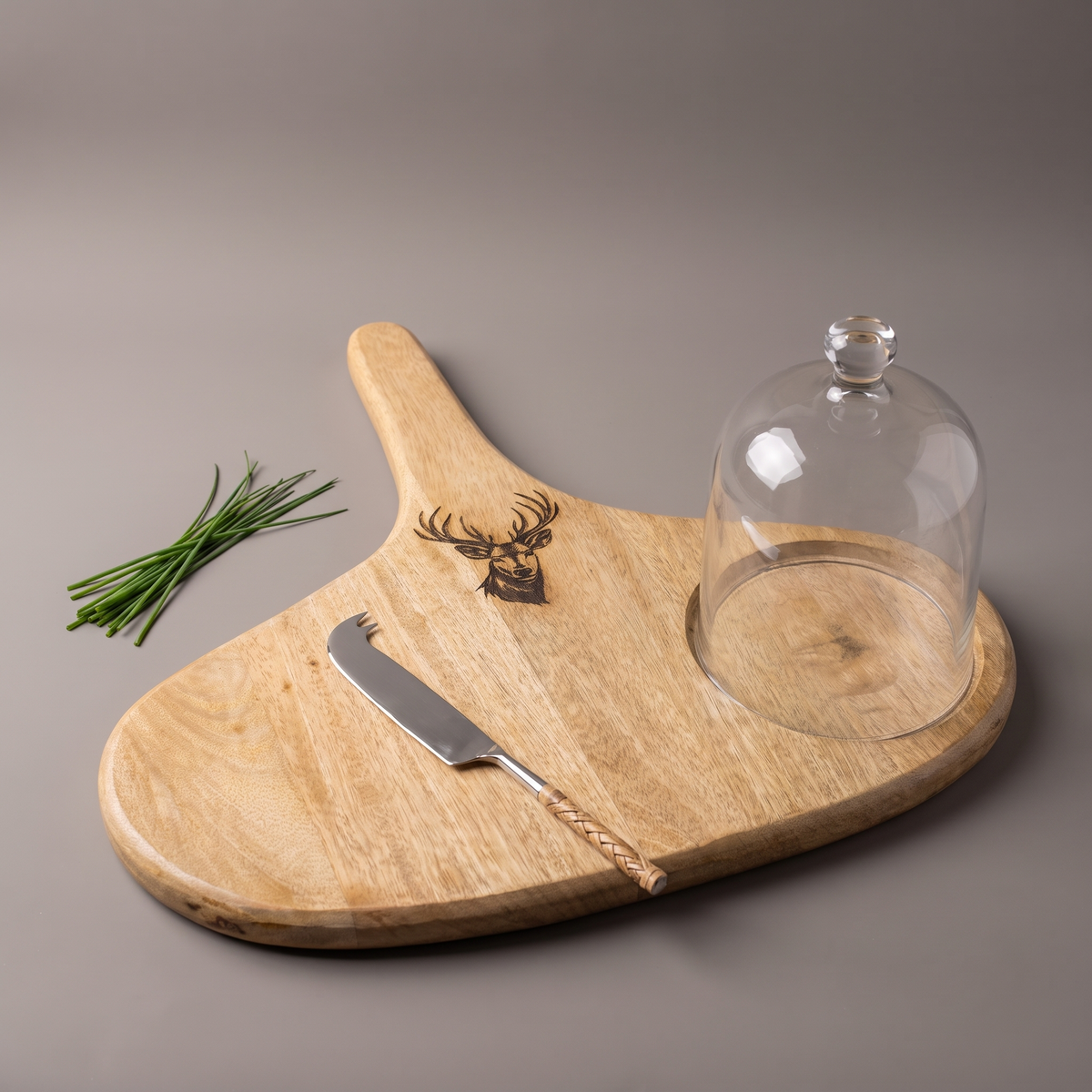 Black Reindeer cheese platter (single glass dome)