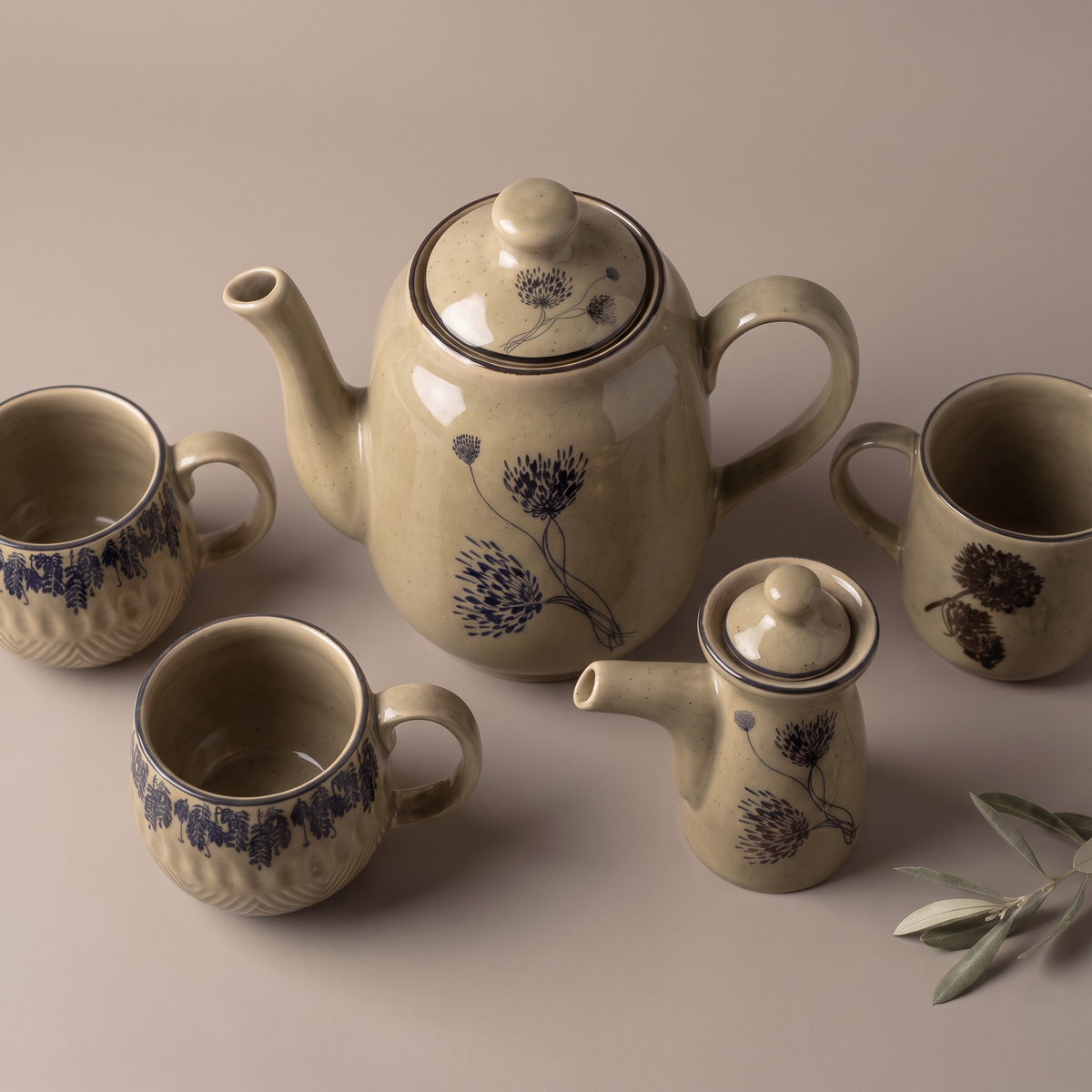 Olive & Dandelion tea set (kettle, milk pot and set of 4 mugs)