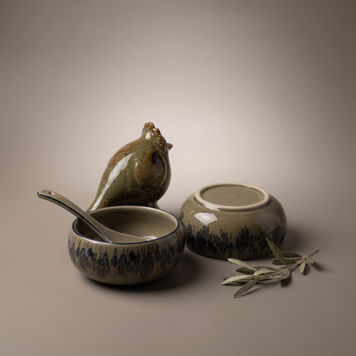 Olive & Dandelion soup bowls with spoons (set of 4)