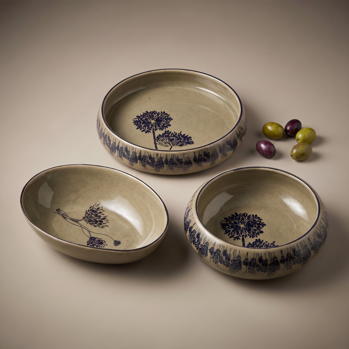 Olive & Dandelion serving bowls (set of 3)
