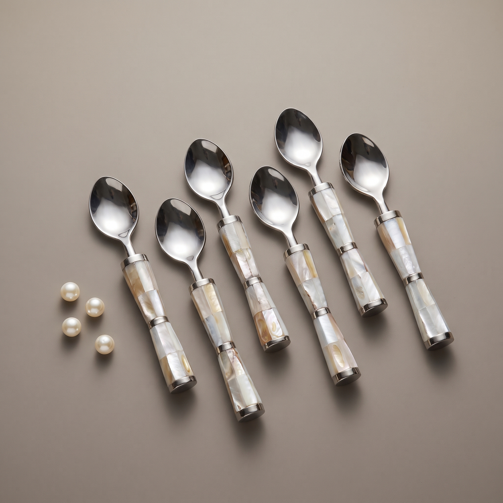 White mother-of-pearl coffee spoons (set of 6)