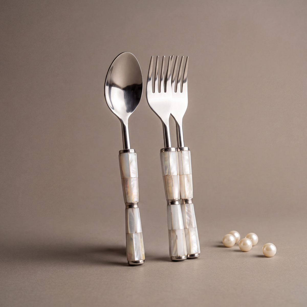 White mother-of-pearl dinner spoons & forks (set of 12)